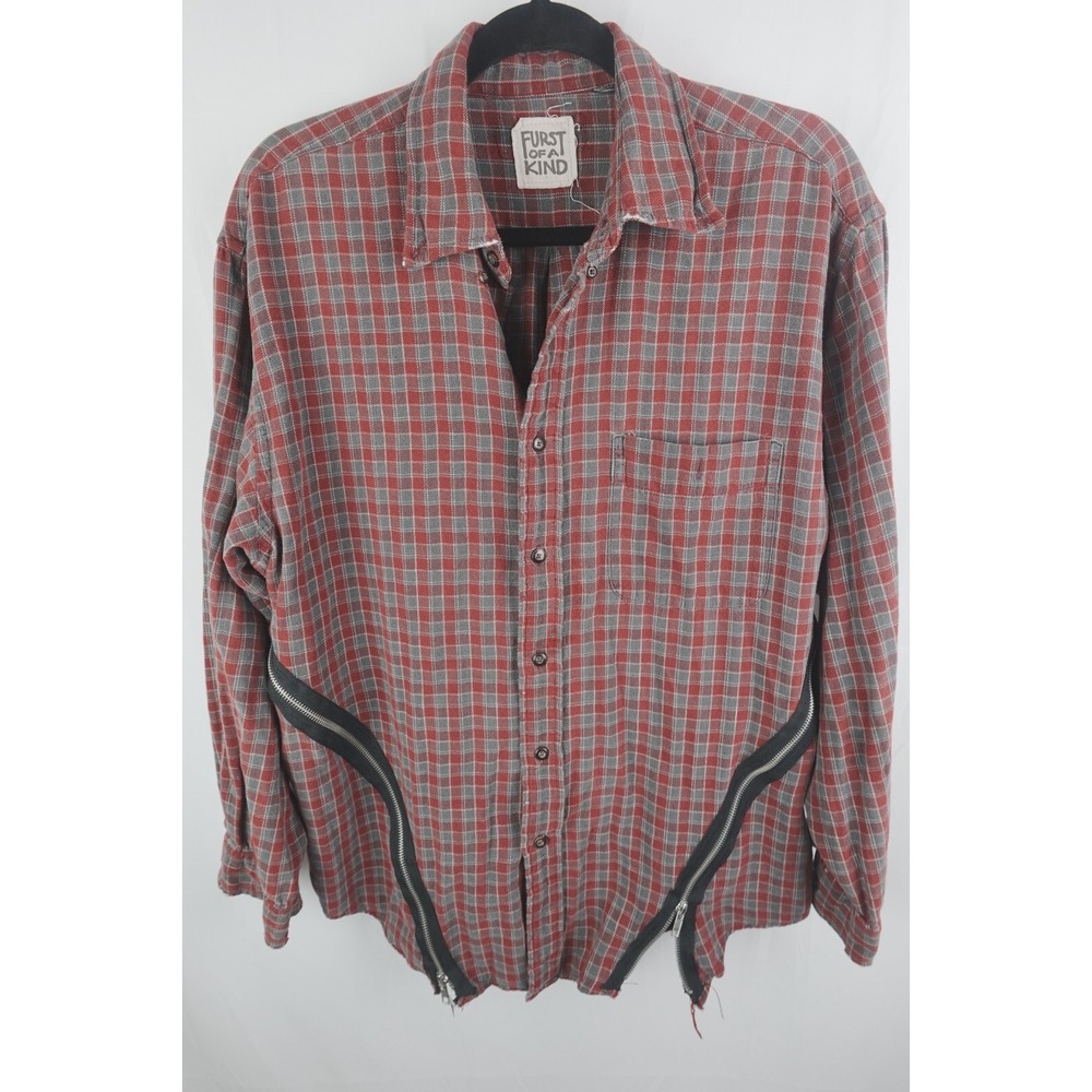 Furst of A Kind Size Lg 44-46 Mens Button Down Plaid Zipper Shirt Red Distressed